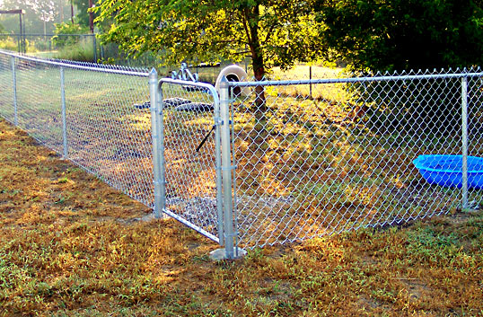 Residential-Chain-Link-Gate